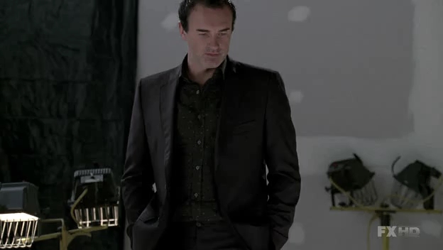 Charmed-Online-dot-NL-NipTuck6x11-2317.jpg