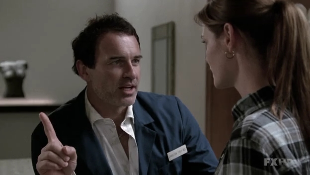 Charmed-Online-dot-NL-NipTuck6x12-0383.jpg