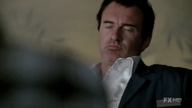 Charmed-Online-dot-NL-NipTuck6x12-0453.jpg