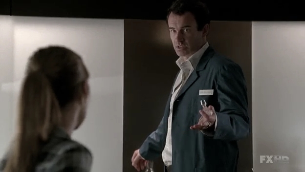 Charmed-Online-dot-NL-NipTuck6x12-0498.jpg