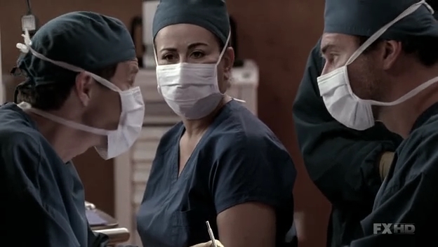 Charmed-Online-dot-NL-NipTuck6x12-0768.jpg