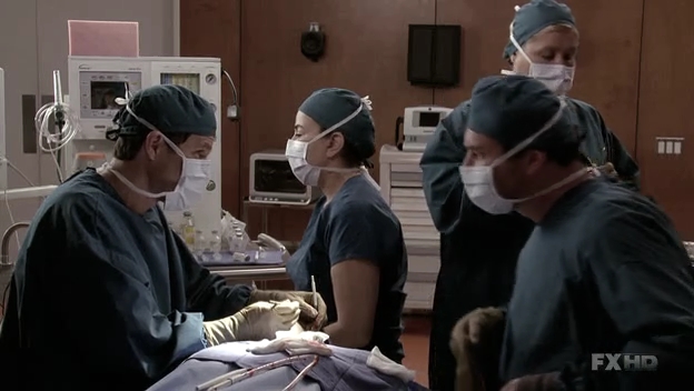 Charmed-Online-dot-NL-NipTuck6x12-0787.jpg