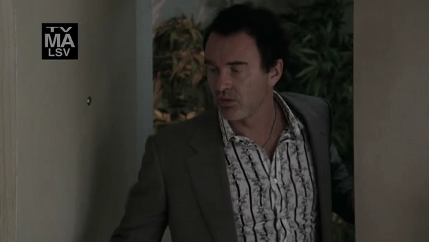Charmed-Online-dot-NL-NipTuck6x12-0808.jpg