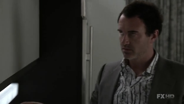 Charmed-Online-dot-NL-NipTuck6x12-0841.jpg