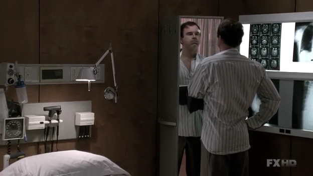 Charmed-Online-dot-NL-NipTuck6x12-1933.jpg