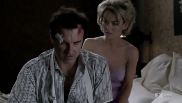 Charmed-Online-dot-NL-NipTuck6x12-2140.jpg