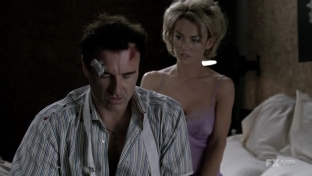 Charmed-Online-dot-NL-NipTuck6x12-2144.jpg