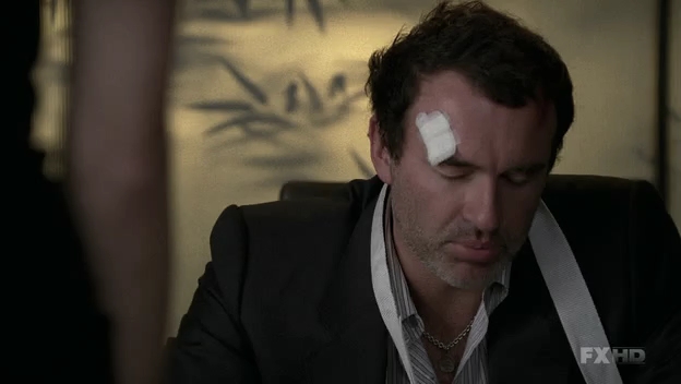 Charmed-Online-dot-NL-NipTuck6x12-2302.jpg