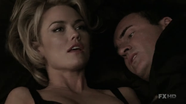 Charmed-Online-dot-NL-NipTuck6x13-0412.jpg