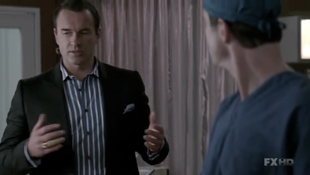 Charmed-Online-dot-NL-NipTuck6x13-1185.jpg Charmed-Online-dot-NL-NipTuck6x13-1185.jpg