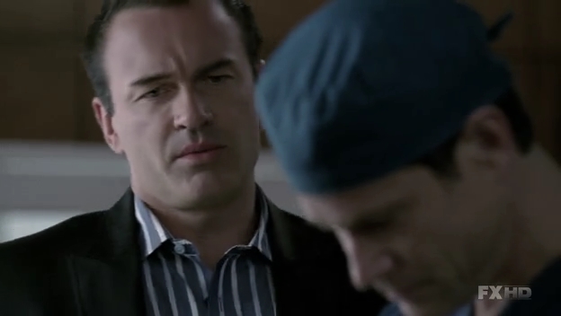 Charmed-Online-dot-NL-NipTuck6x13-1202.jpg