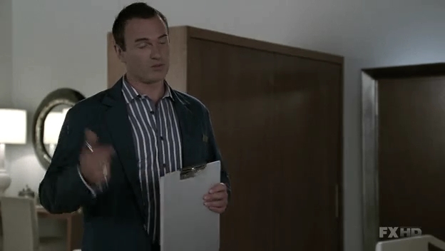 Charmed-Online-dot-NL-NipTuck6x13-1268.jpg Charmed-Online-dot-NL-NipTuck6x13-1268.jpg