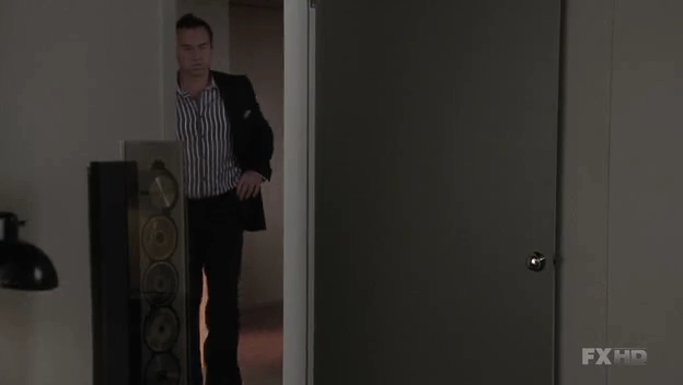 Charmed-Online-dot-NL-NipTuck6x13-1412.jpg Charmed-Online-dot-NL-NipTuck6x13-1412.jpg