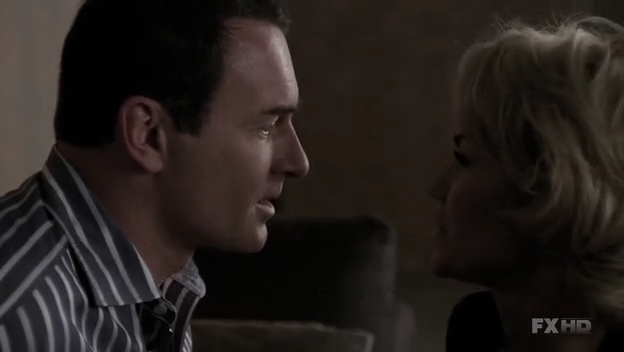 Charmed-Online-dot-NL-NipTuck6x13-1441.jpg Charmed-Online-dot-NL-NipTuck6x13-1441.jpg