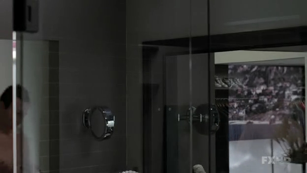 Charmed-Online-dot-NL-NipTuck6x13-1663.jpg Charmed-Online-dot-NL-NipTuck6x13-1663.jpg