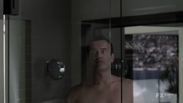 Charmed-Online-dot-NL-NipTuck6x13-1666.jpg Charmed-Online-dot-NL-NipTuck6x13-1666.jpg