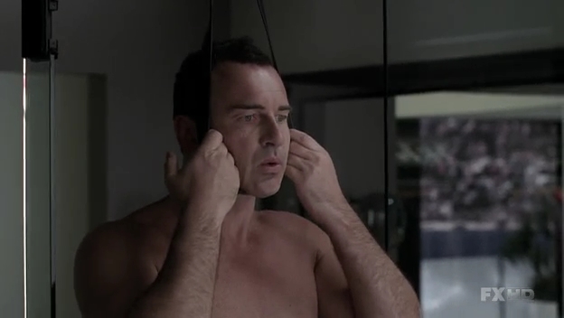 Charmed-Online-dot-NL-NipTuck6x13-1682.jpg Charmed-Online-dot-NL-NipTuck6x13-1682.jpg