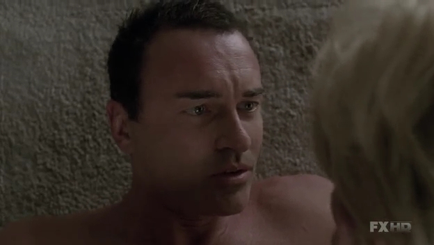 Charmed-Online-dot-NL-NipTuck6x13-1868.jpg Charmed-Online-dot-NL-NipTuck6x13-1868.jpg