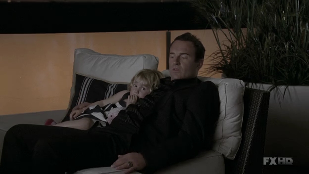 Charmed-Online-dot-NL-NipTuck6x14-0270.jpg Charmed-Online-dot-NL-NipTuck6x14-0270.jpg