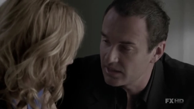 Charmed-Online-dot-NL-NipTuck6x14-0370.jpg Charmed-Online-dot-NL-NipTuck6x14-0370.jpg