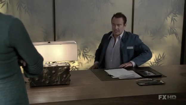 Charmed-Online-dot-NL-NipTuck6x14-0934.jpg Charmed-Online-dot-NL-NipTuck6x14-0934.jpg