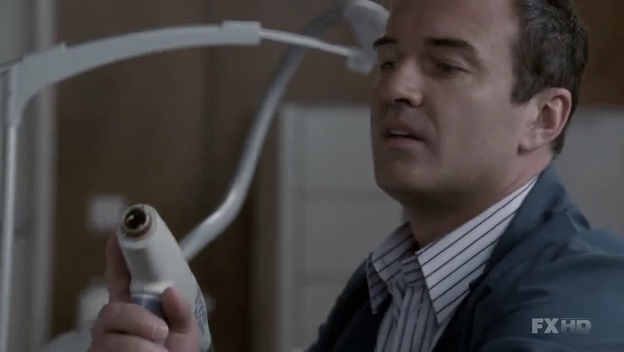 Charmed-Online-dot-NL-NipTuck6x14-0983.jpg