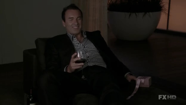 Charmed-Online-dot-NL-NipTuck6x14-1726.jpg Charmed-Online-dot-NL-NipTuck6x14-1726.jpg