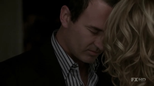 Charmed-Online-dot-NL-NipTuck6x14-1844.jpg Charmed-Online-dot-NL-NipTuck6x14-1844.jpg