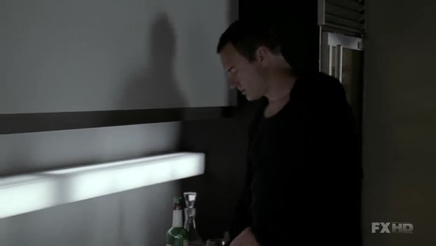 Charmed-Online-dot-NL-NipTuck6x14-1932.jpg