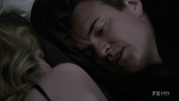 Charmed-Online-dot-NL-NipTuck6x14-1994.jpg