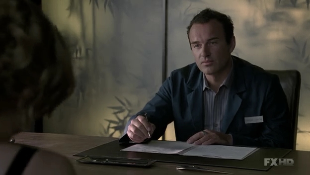 Charmed-Online-dot-NL-NipTuck6x15-0370.jpg