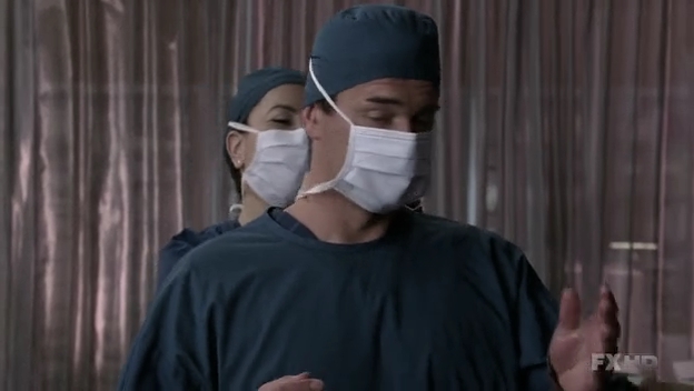 Charmed-Online-dot-NL-NipTuck6x15-0492.jpg