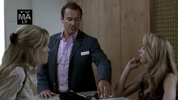 Charmed-Online-dot-NL-NipTuck6x15-0851.jpg
