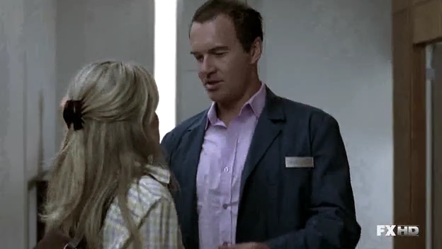 Charmed-Online-dot-NL-NipTuck6x15-0861.jpg