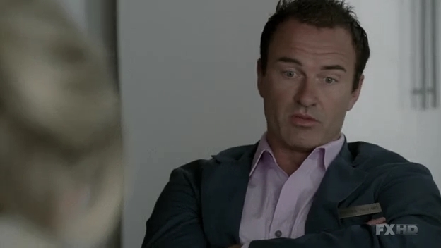 Charmed-Online-dot-NL-NipTuck6x15-1011.jpg