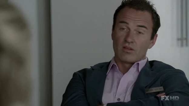 Charmed-Online-dot-NL-NipTuck6x15-1035.jpg