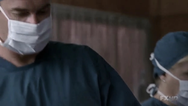 Charmed-Online-dot-NL-NipTuck6x15-1476.jpg