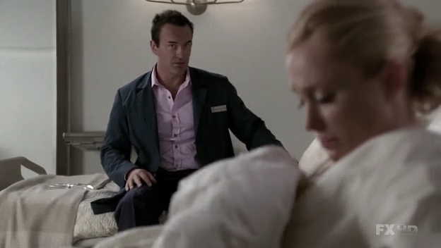 Charmed-Online-dot-NL-NipTuck6x15-1587.jpg