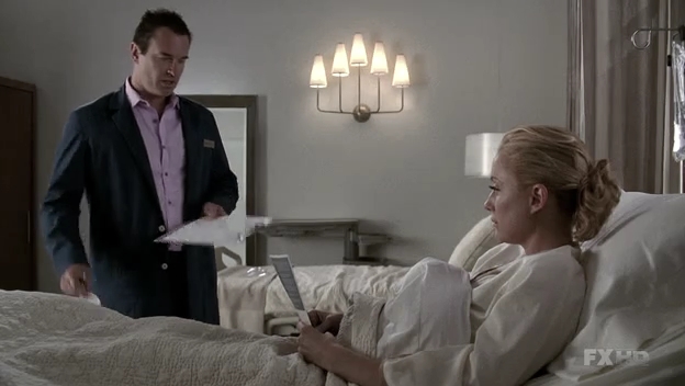 Charmed-Online-dot-NL-NipTuck6x15-1694.jpg