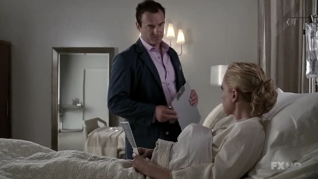 Charmed-Online-dot-NL-NipTuck6x15-1699.jpg