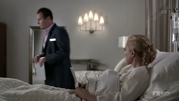 Charmed-Online-dot-NL-NipTuck6x15-1702.jpg