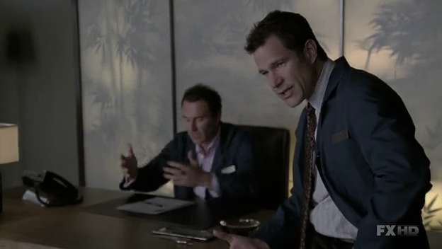 Charmed-Online-dot-NL-NipTuck6x15-1835.jpg