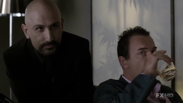 Charmed-Online-dot-NL-NipTuck6x15-1919.jpg