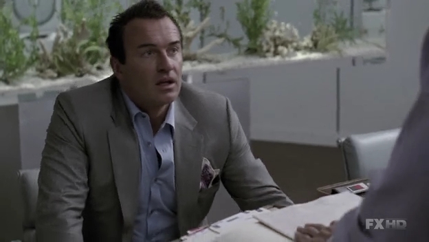 Charmed-Online-dot-NL-NipTuck6x15-2122.jpg