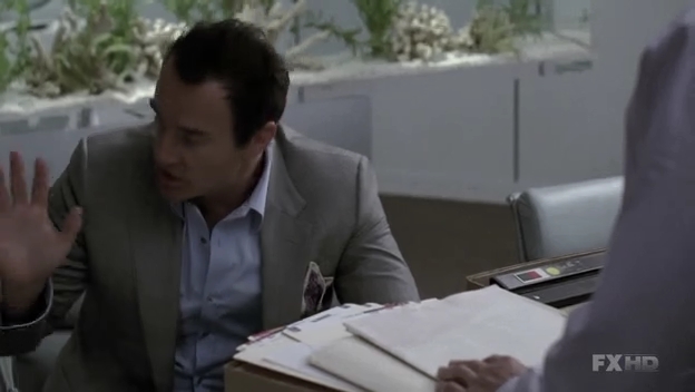 Charmed-Online-dot-NL-NipTuck6x15-2157.jpg