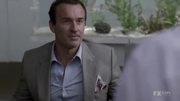 Charmed-Online-dot-NL-NipTuck6x15-2209.jpg