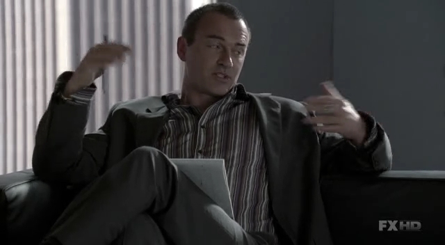 Charmed-Online-dot-NL-NipTuck6x16-0544.jpg
