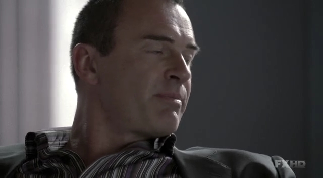 Charmed-Online-dot-NL-NipTuck6x16-0571.jpg
