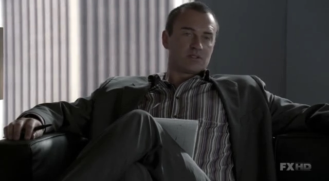 Charmed-Online-dot-NL-NipTuck6x16-0589.jpg