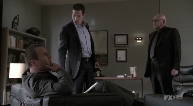 Charmed-Online-dot-NL-NipTuck6x16-0944.jpg